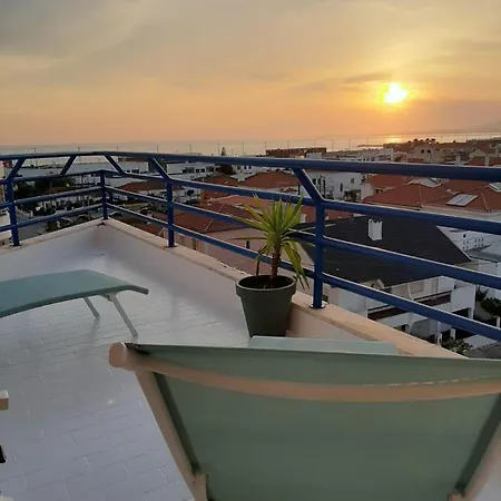 Av. 1º De Maio Lejlighed Costa de Caparica