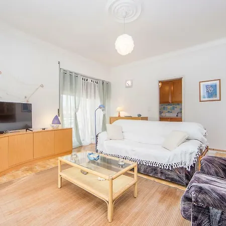 Av. 1º De Maio Appartement *