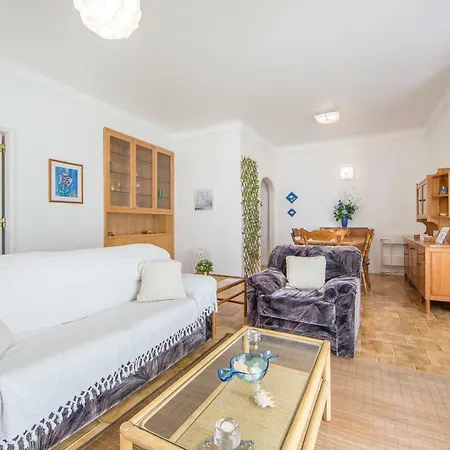 Av. 1º De Maio Appartement